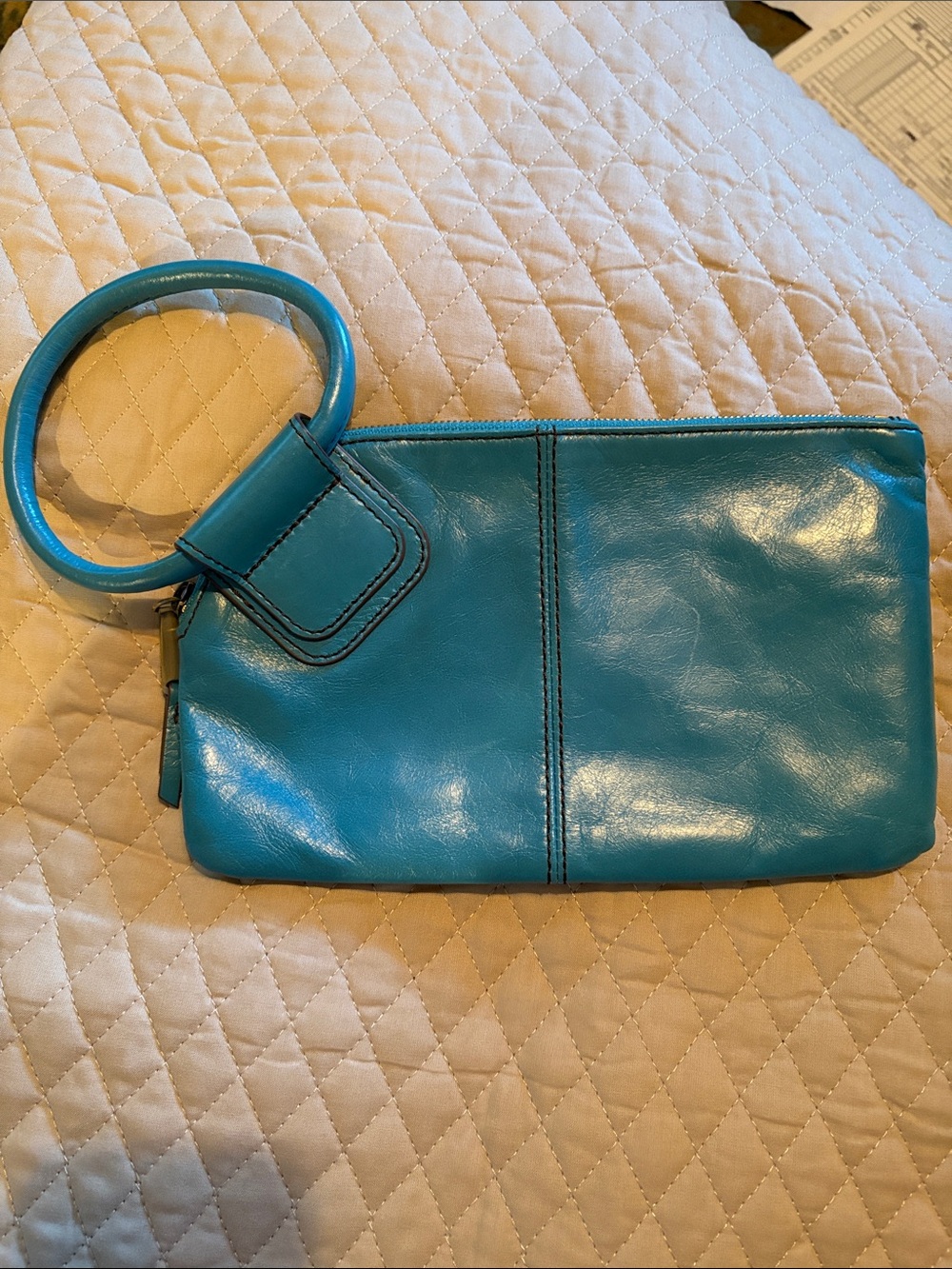 Hobo Sable wristlet